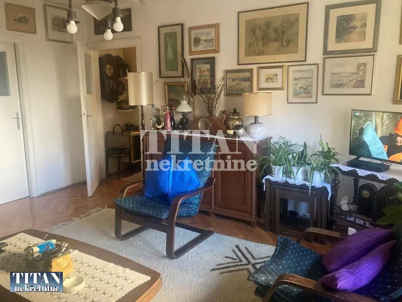 Trosoban stanovi Vračar Slavija 280000 evra 