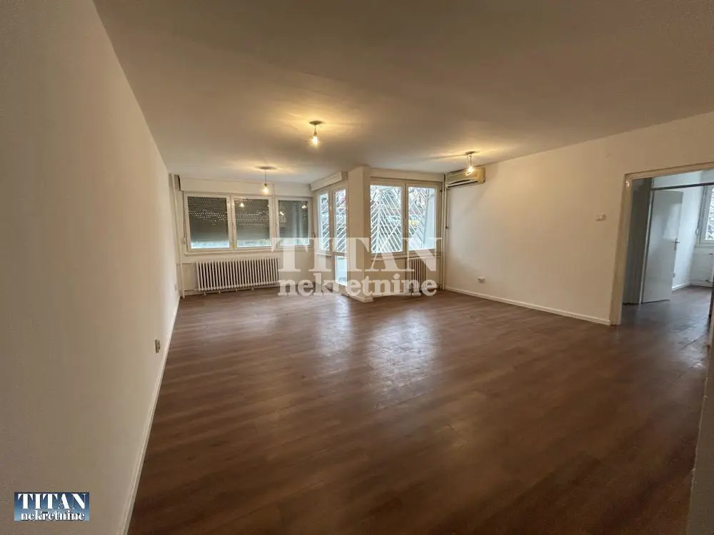 stanovi Beograd Braće Srnić Trosoban 