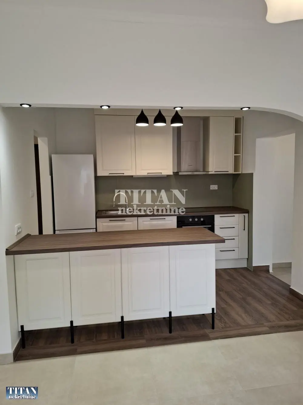 stanovi Beograd Kneza Miloša Četvorosoban 