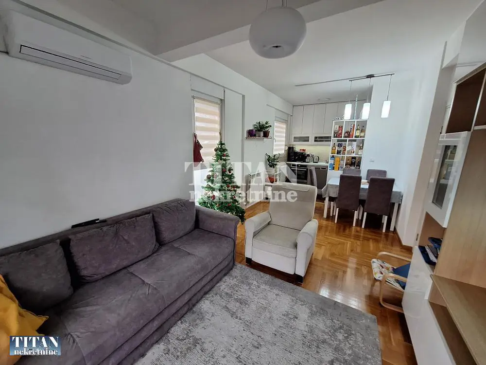 Beograd Čukarica Dvoiposoban stanovi 180000 evra 