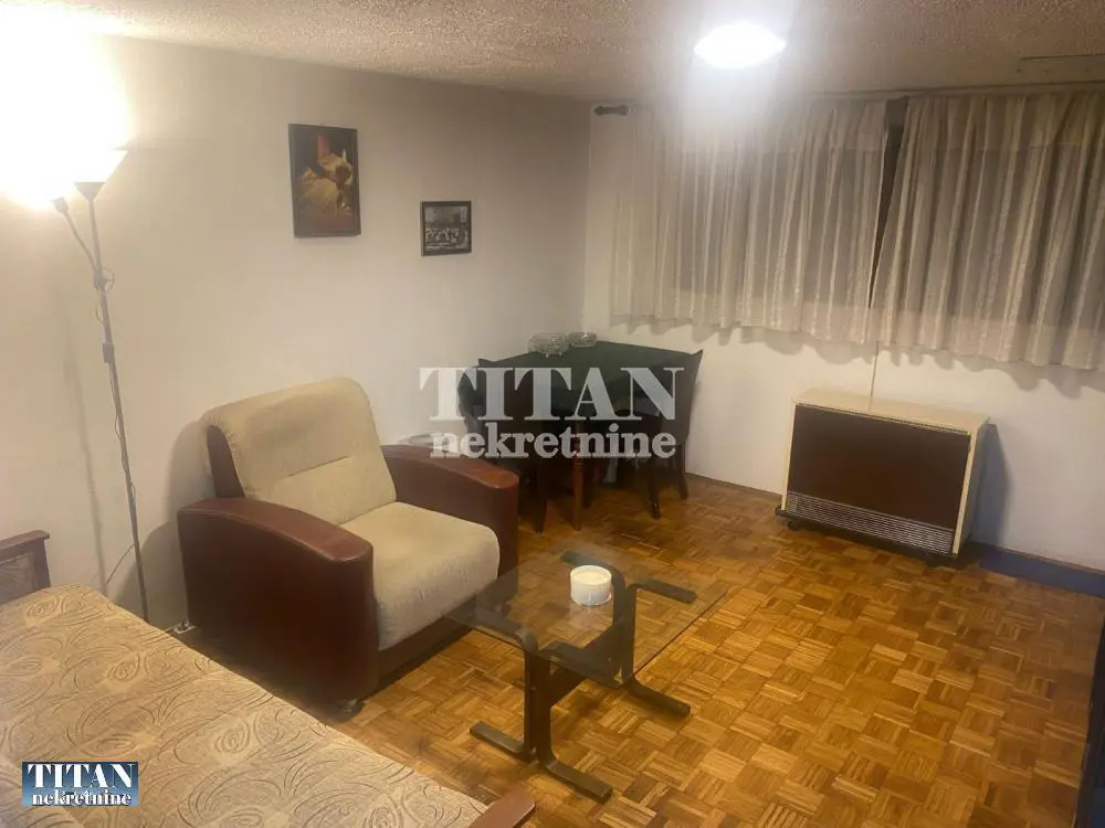 Beograd Palilula Garsonjera stanovi 250 evra 