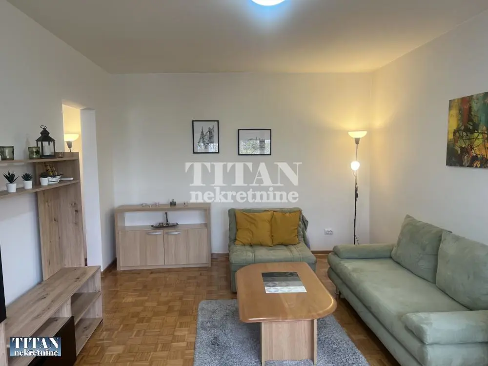 Beograd Voždovac Dvoiposoban stanovi 450 evra 