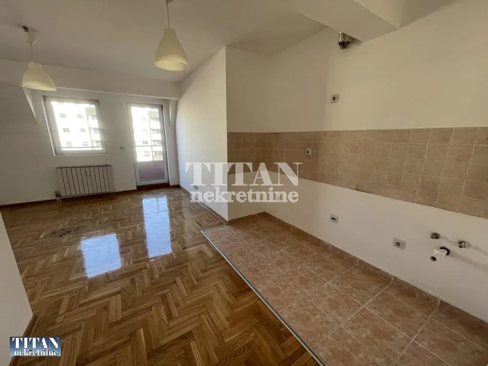 Beograd Zvezdara Dvoiposoban stanovi 130000 evra 