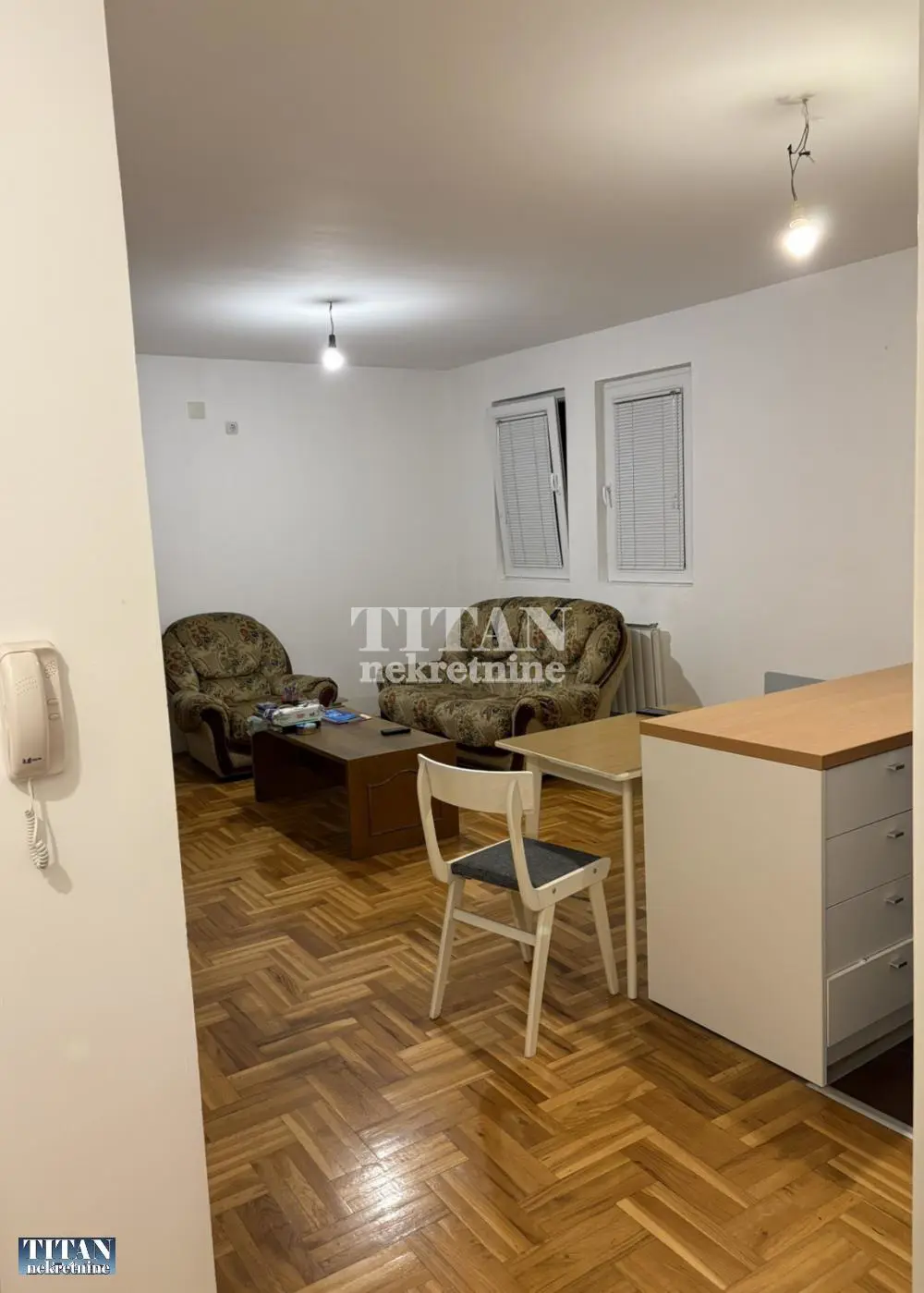 Beograd Čukarica Dvosoban stanovi 350 evra 