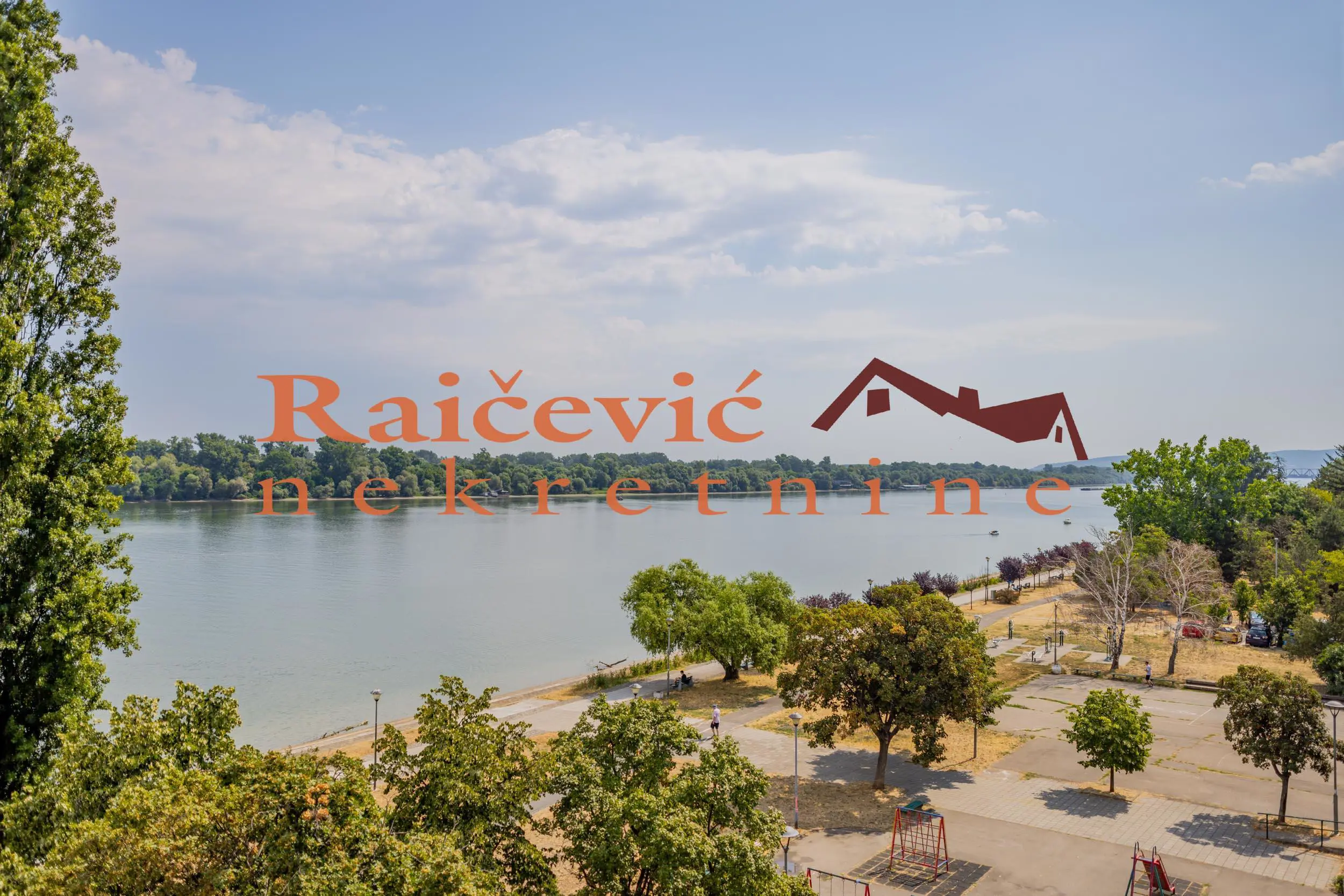 Beograd Stari Grad Četvorosoban stanovi 1500 evra 