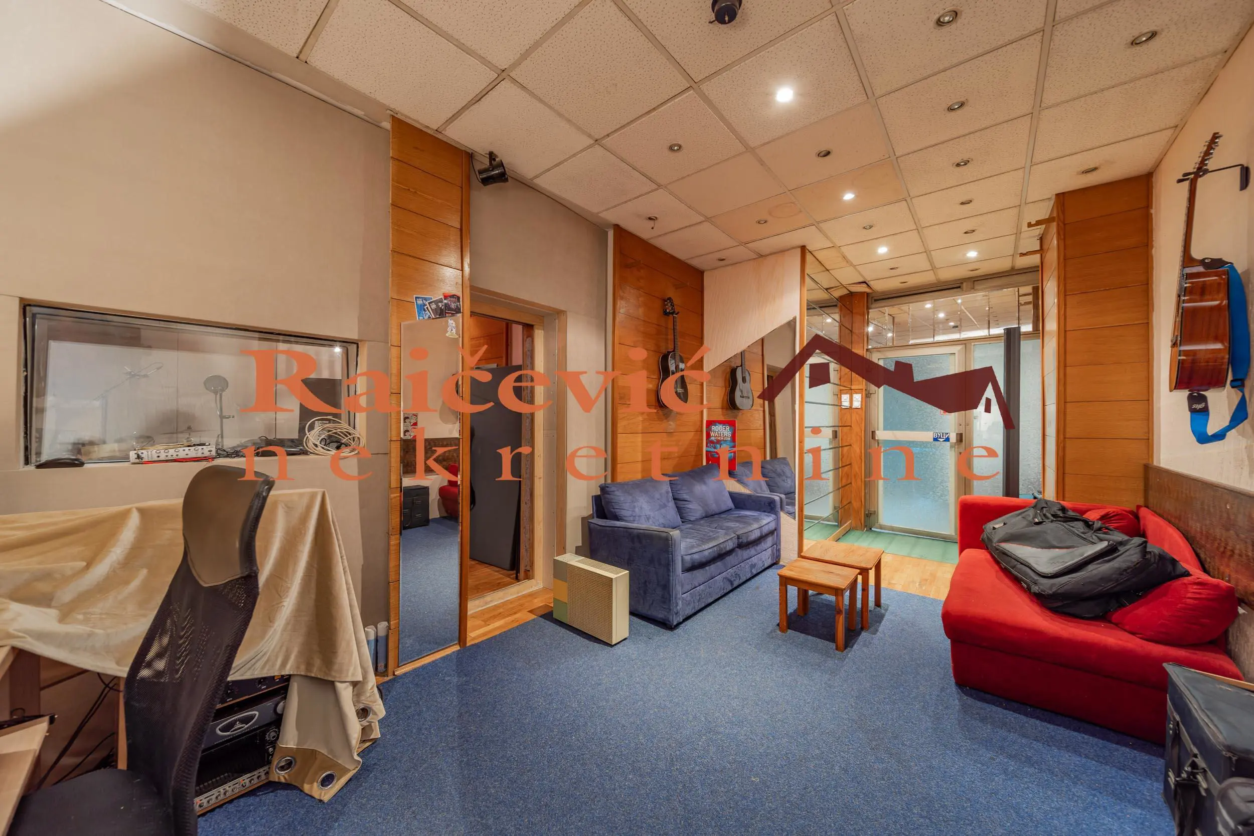  uknjizeni poslovni prostor Stari Grad Centar i Terazije 108000 evra 