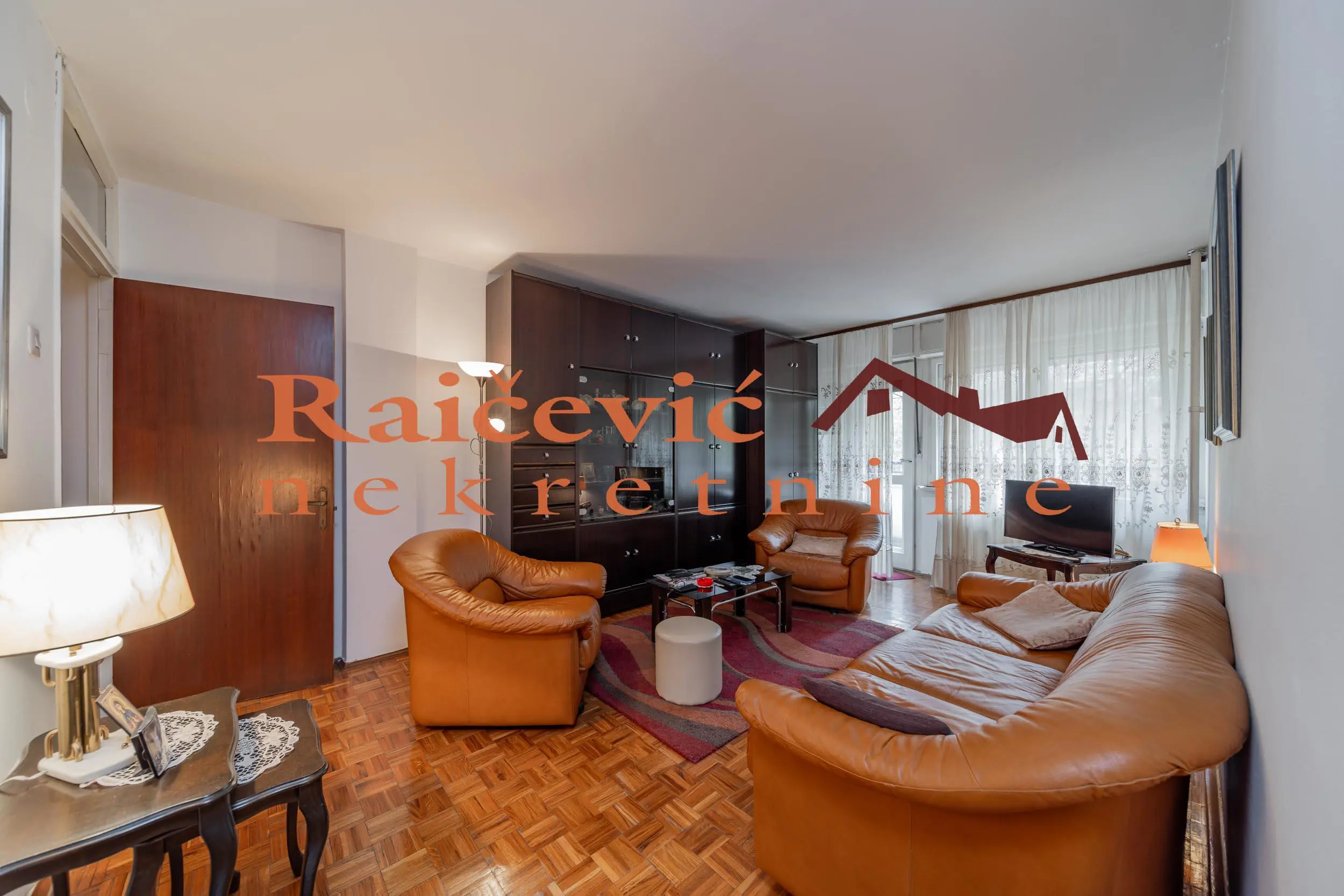  uknjizeni Dvosoban stanovi Novi Beograd Blok 4 225700 evra 