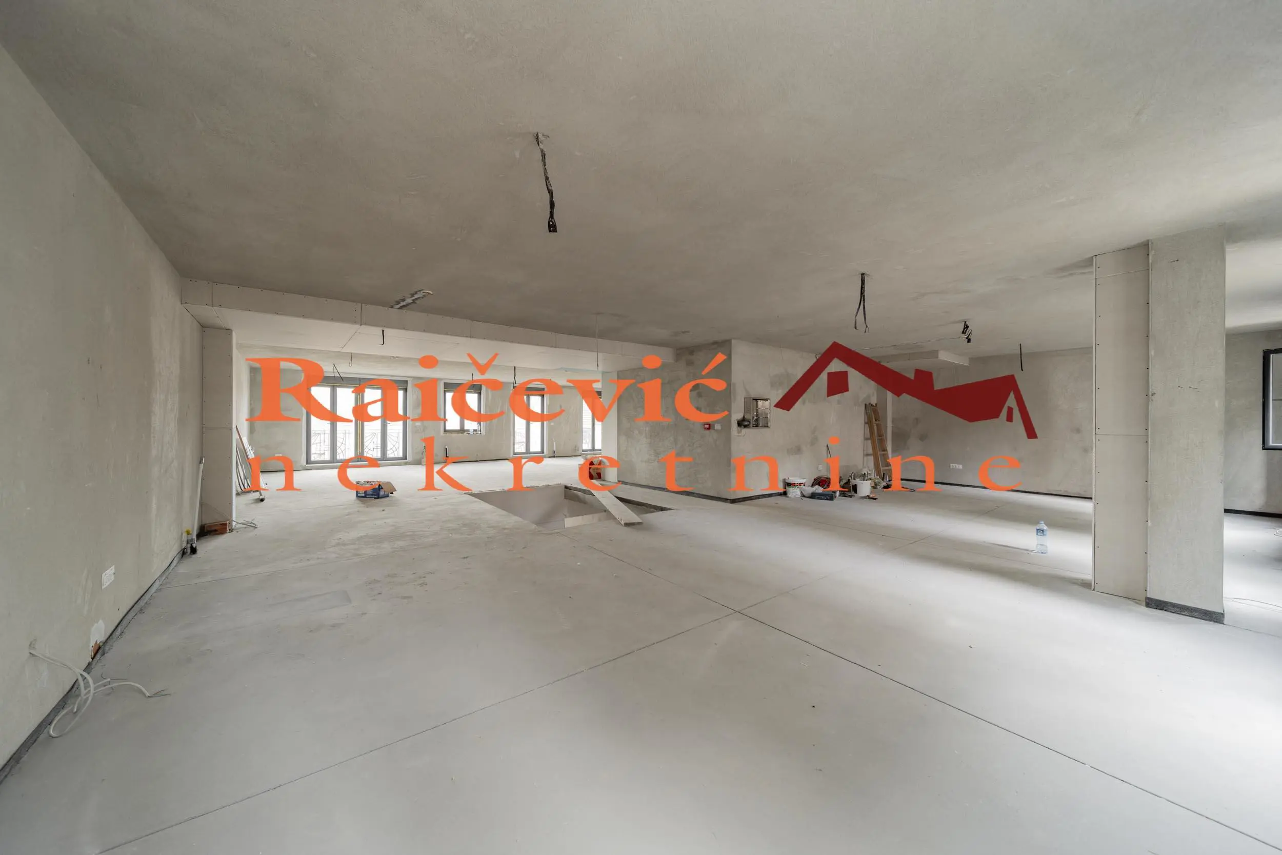 poslovni prostor Beograd Dusanovac  novogradnja 