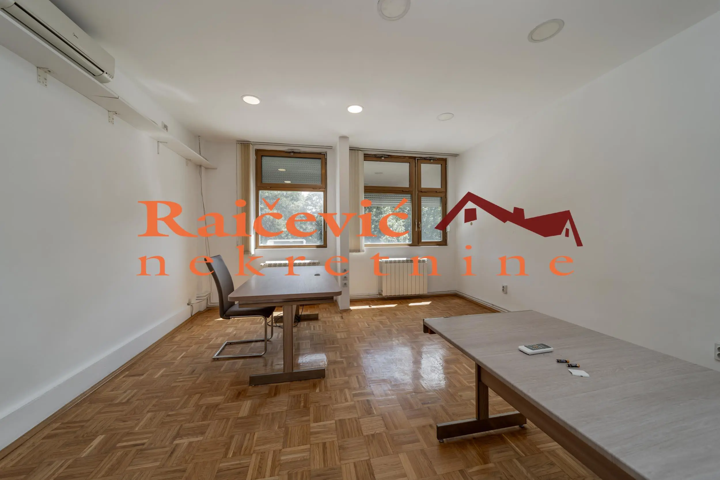 poslovni prostor Savski venac Senjak 2500 evra 