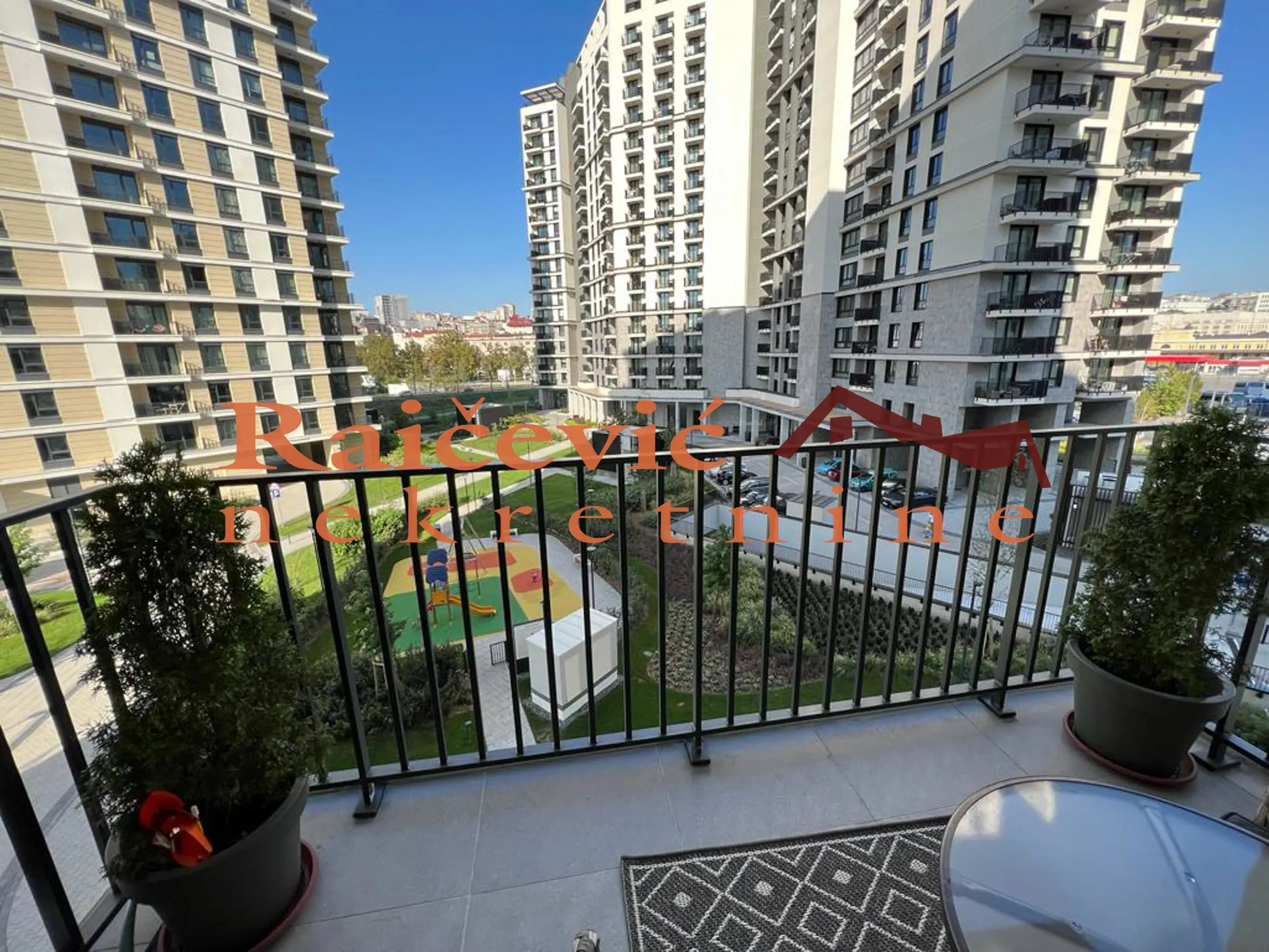 Beograd Savski venac  novogradnja Garsonjera stanovi 195000 evra 