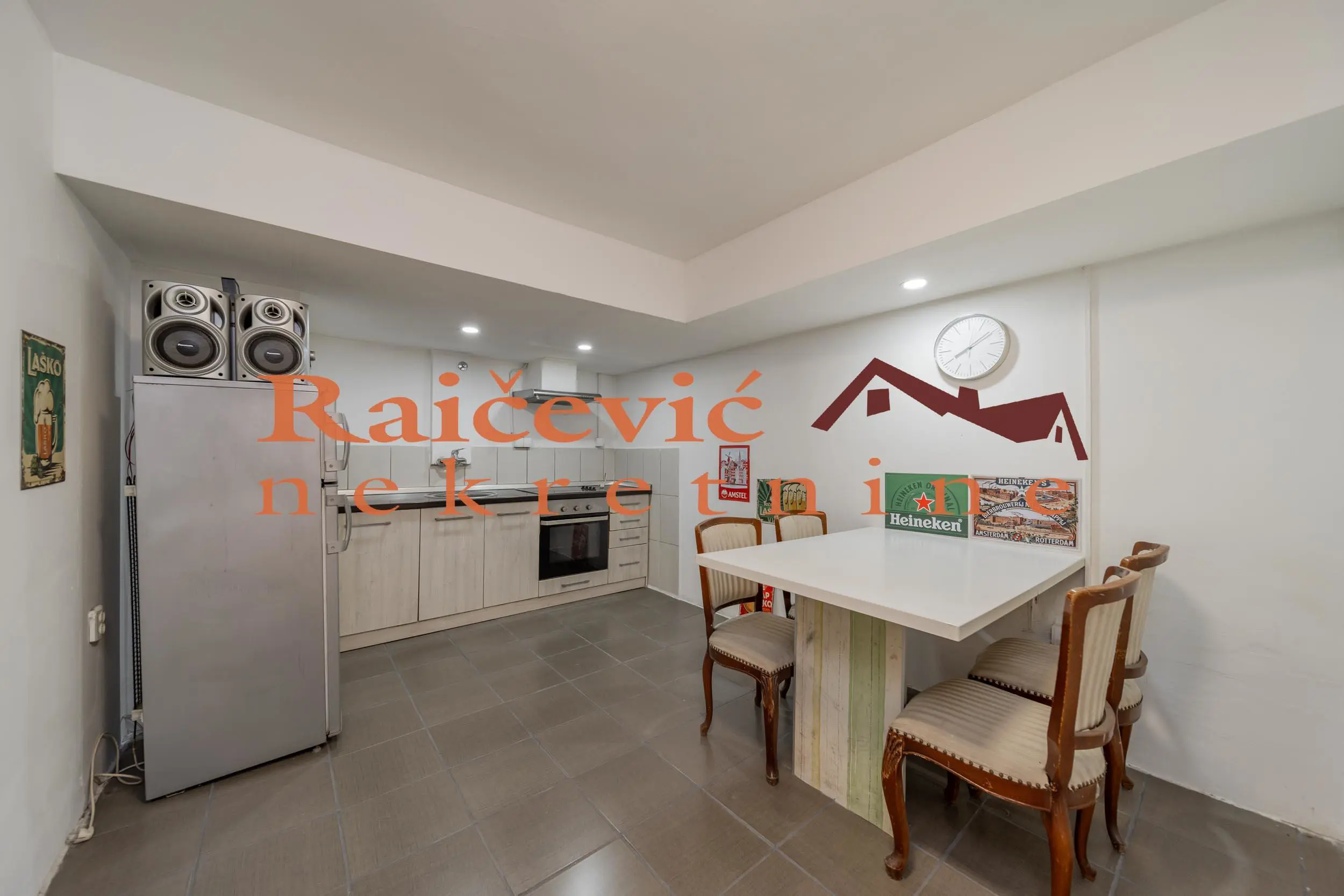 stanovi Beograd CENTAR Savska  uknjizeni Dvoiposoban 