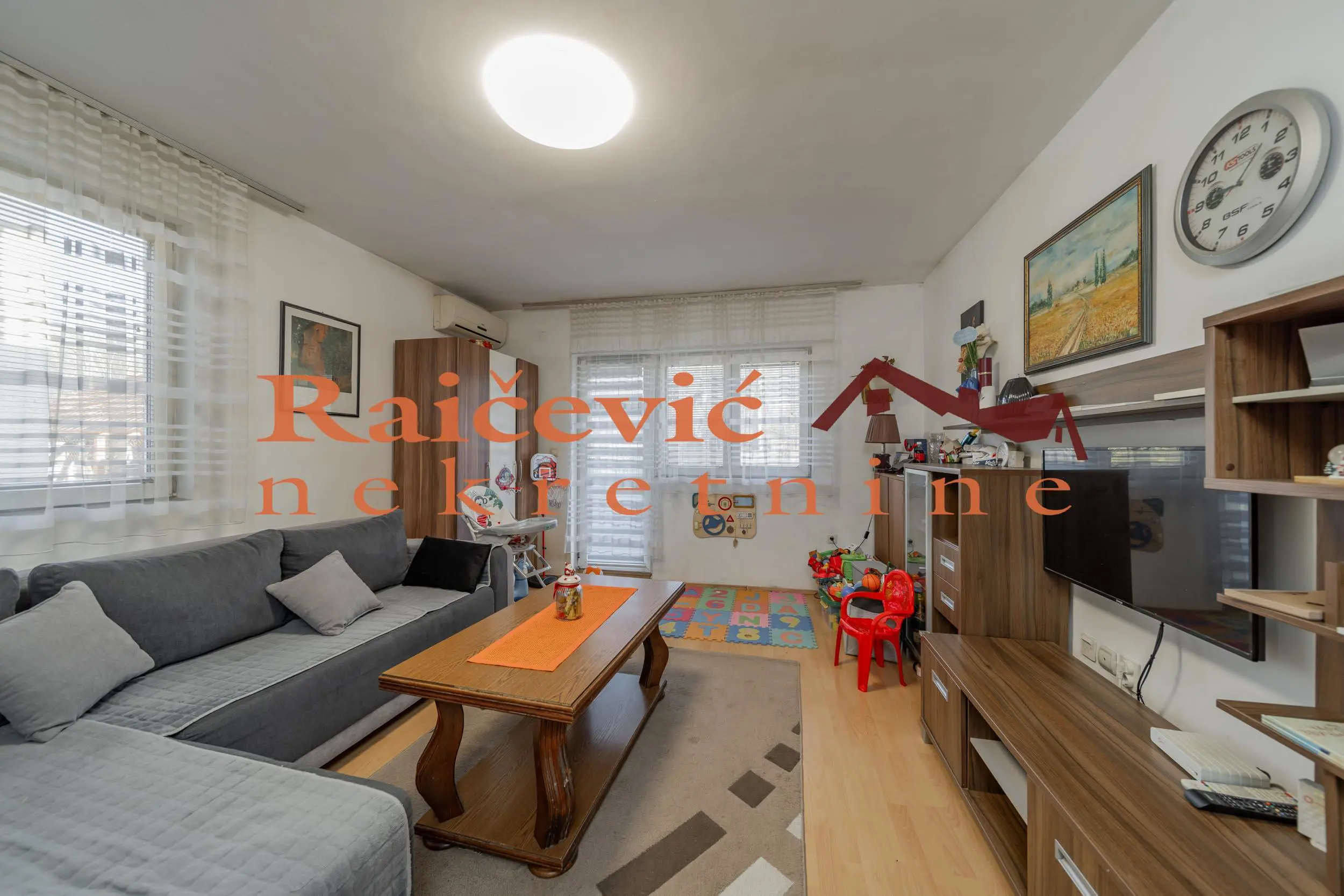 stanovi Beograd STARI KOSUTNJAK Milana Vujovica  uknjizeni Jednoiposoban 