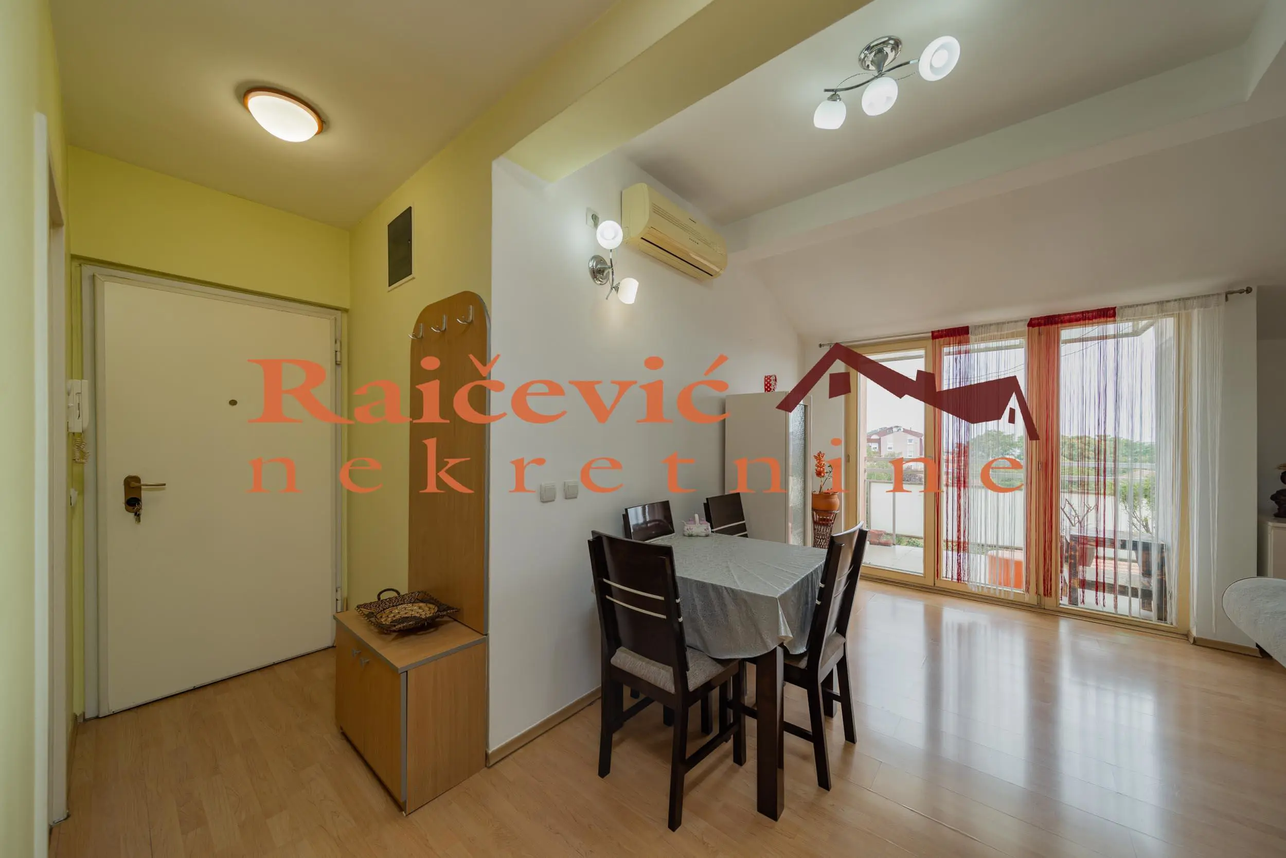 Beograd Zvezdara Trosoban stanovi 650 evra 