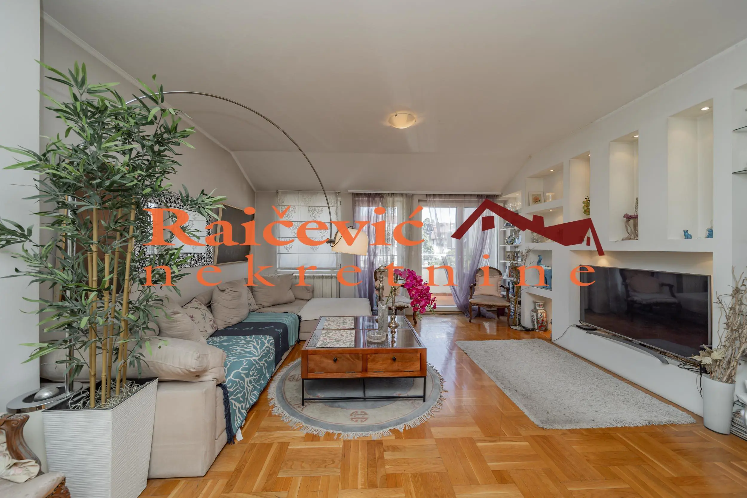 stanovi Beograd LEKINO BRDO Strumicka  uknjizeni Trosoban 