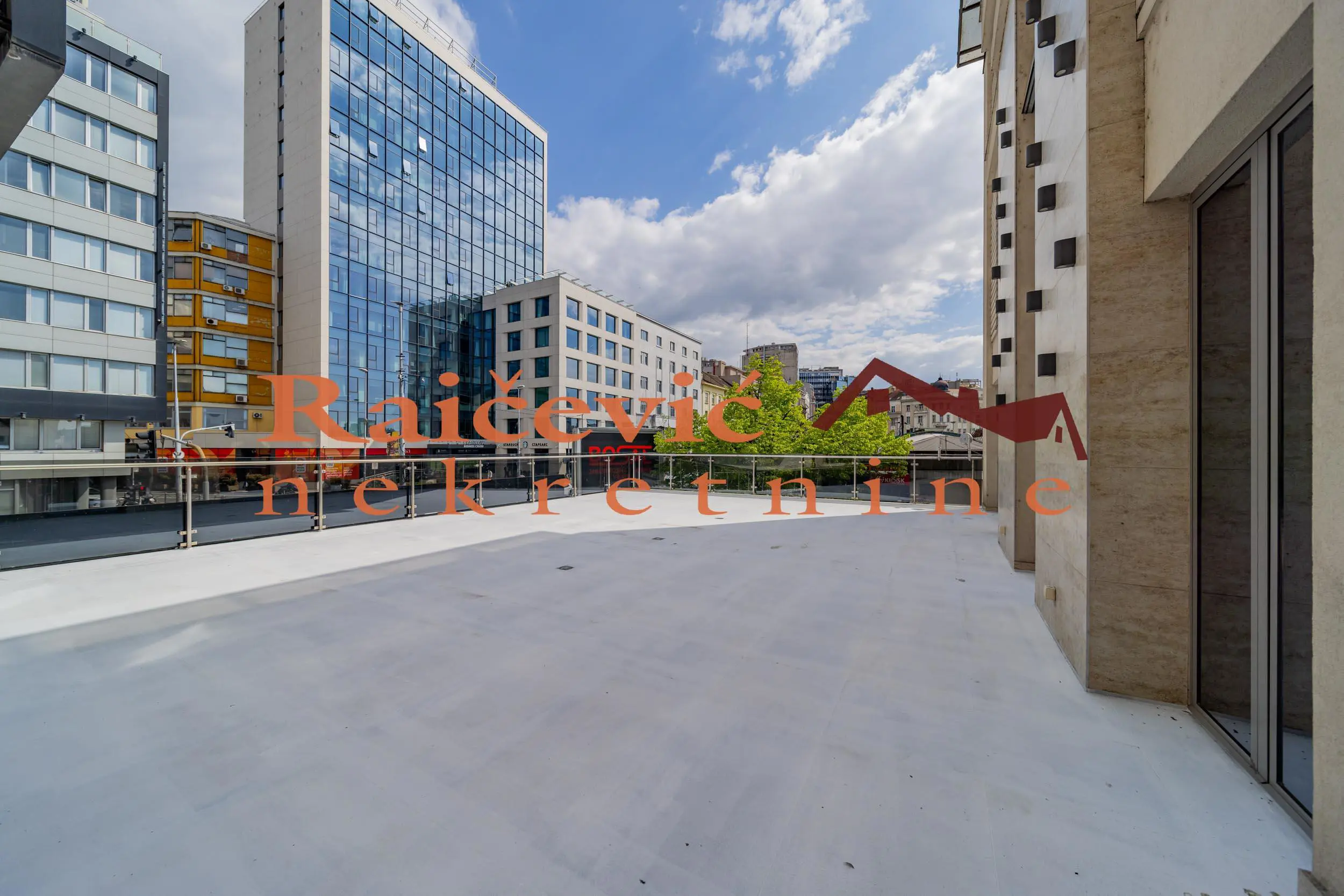 Beograd Savski venac poslovni prostor 3600 evra 