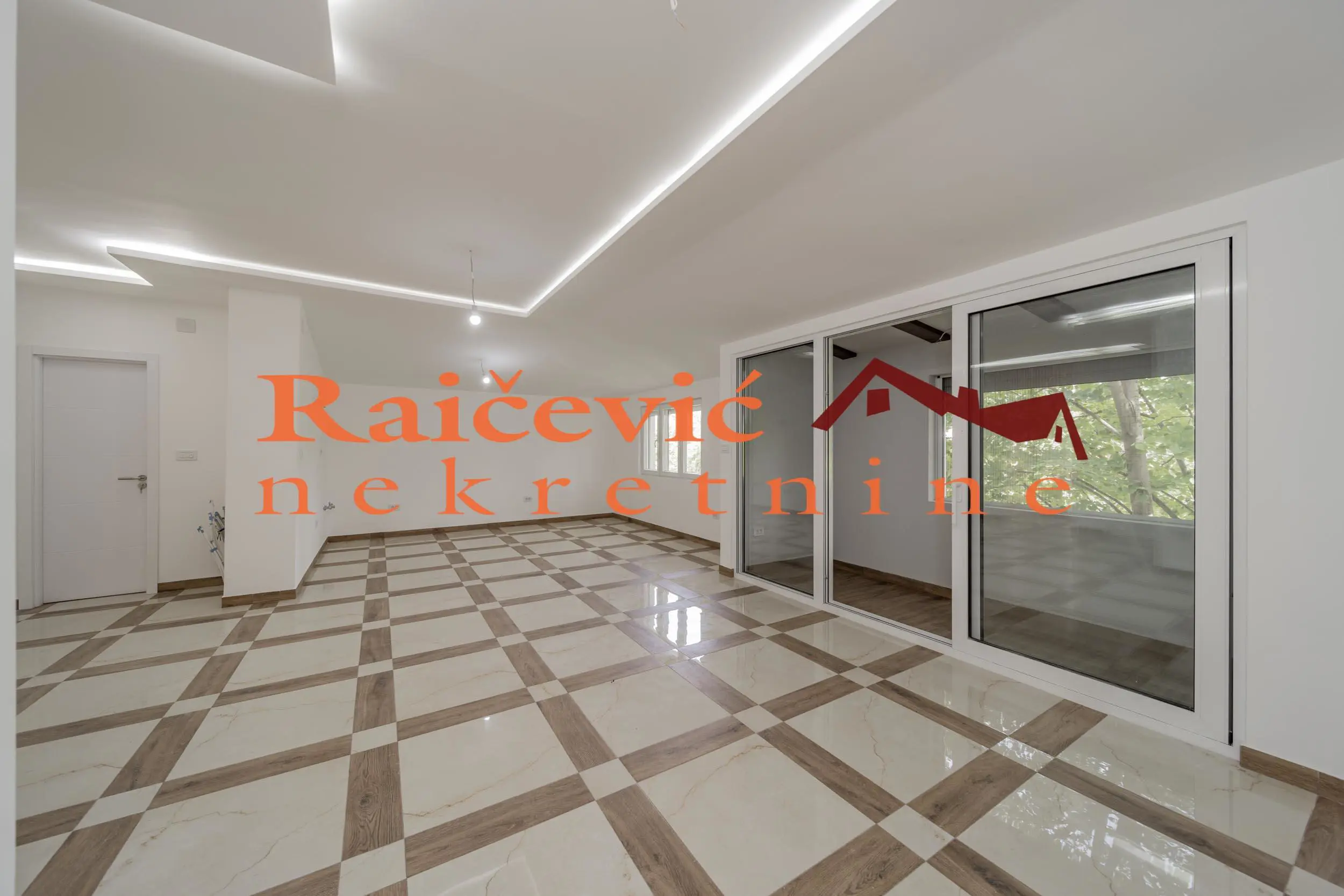 Trosoban stanovi Palilula Profesorska kolonija 237500 evra 