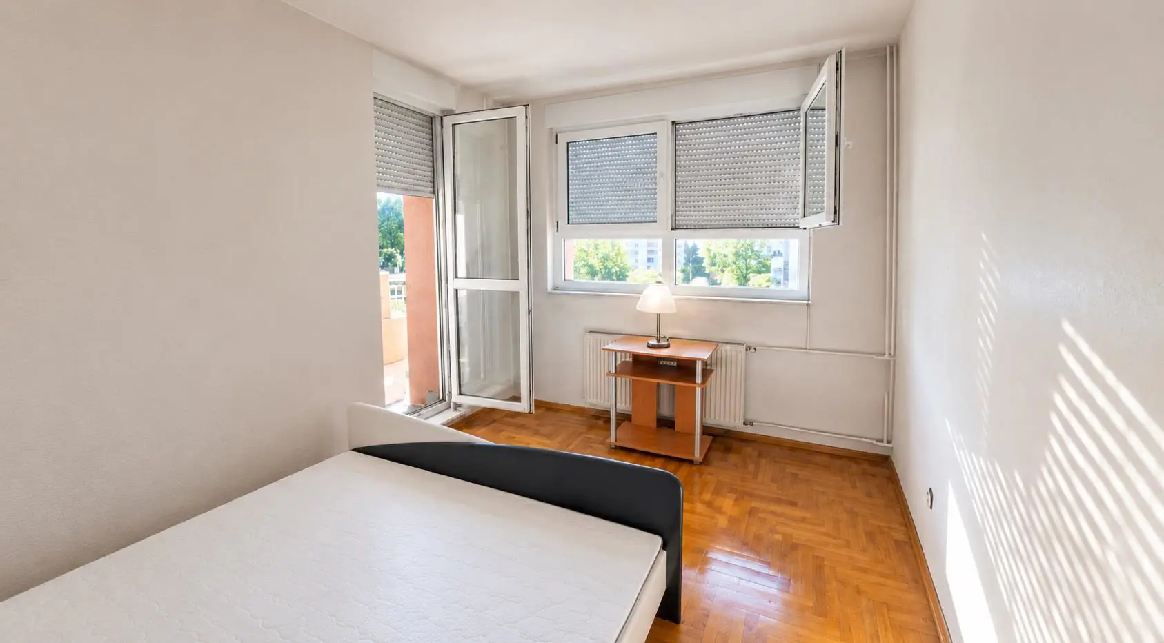 Beograd Palilula  uknjizeni Četvorosoban stanovi 320000 evra 