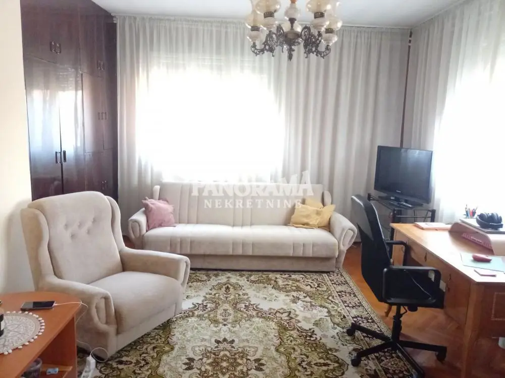 Dvosoban stanovi Rakovica Kanarevo Brdo 144900 evra 