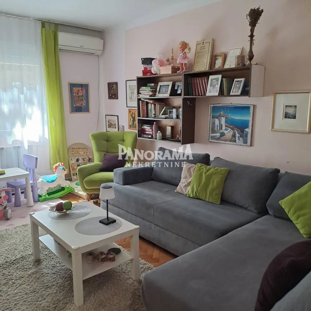 Trosoban stanovi Palilula Botanička bašta 235000 evra 