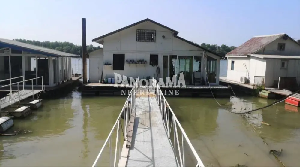 kuće Čukarica Makiš 84900 evra 