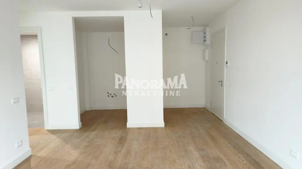 Dvosoban stanovi Novi Beograd Bežanijski blokovi (61 do 64) 291200 evra 