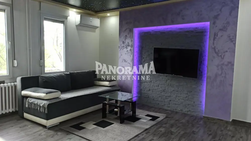 Jednosoban stanovi Novi Beograd Arena (blok 24 i 25) 500 evra 