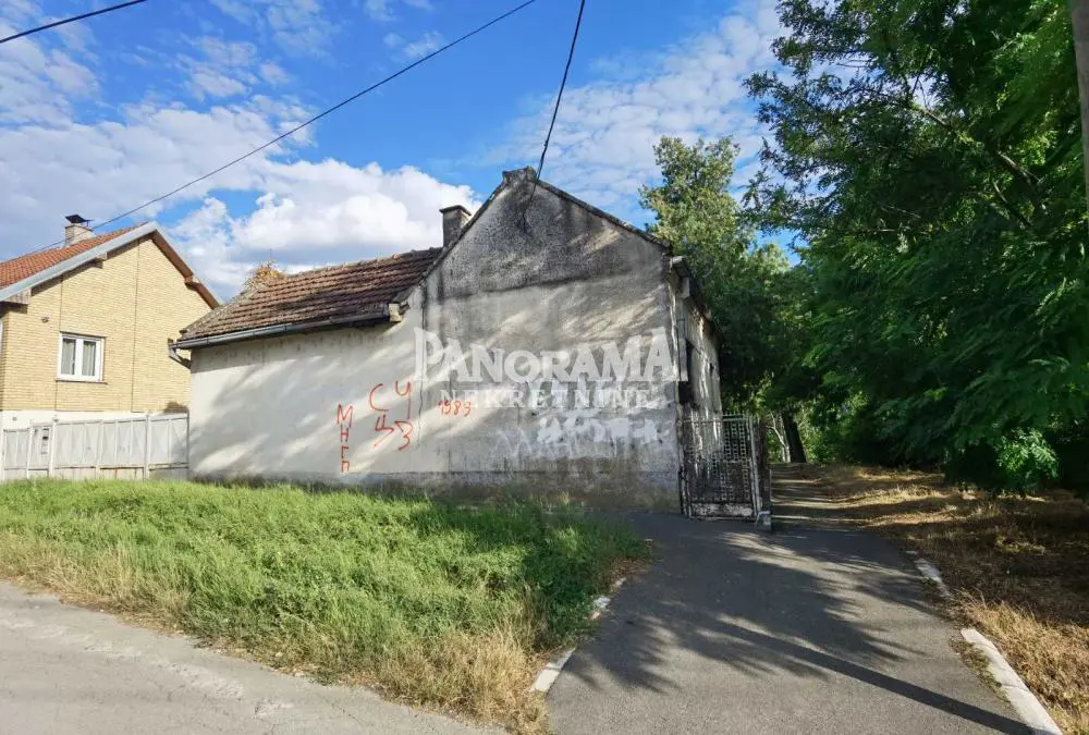 kuće Surčin Surčin Centar 130000 evra 