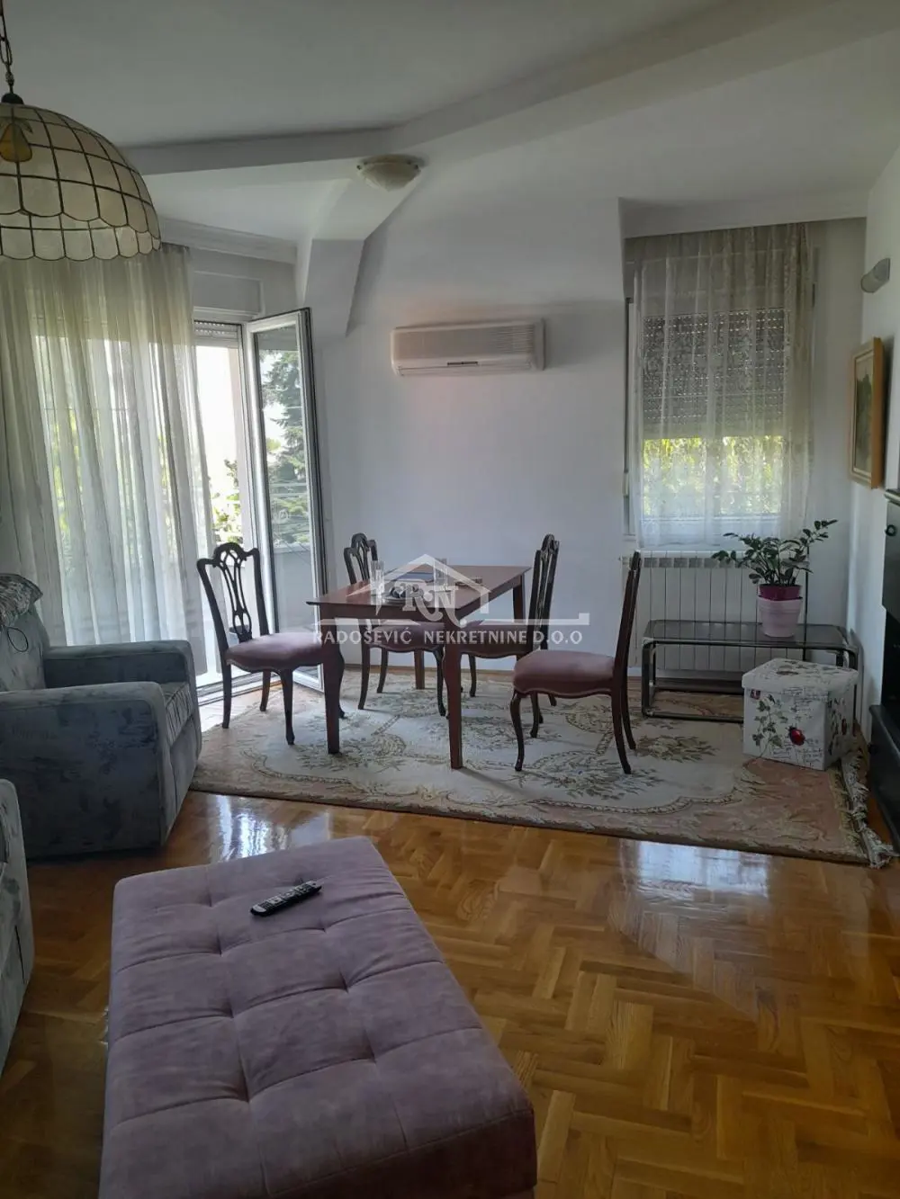 Dvosoban stanovi Čukarica Banovo brdo 135000 evra 