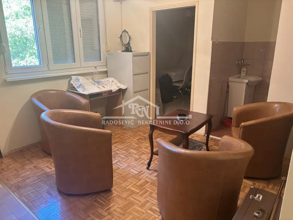 Dvoiposoban stanovi Rakovica Labudovo Brdo 115000 evra 