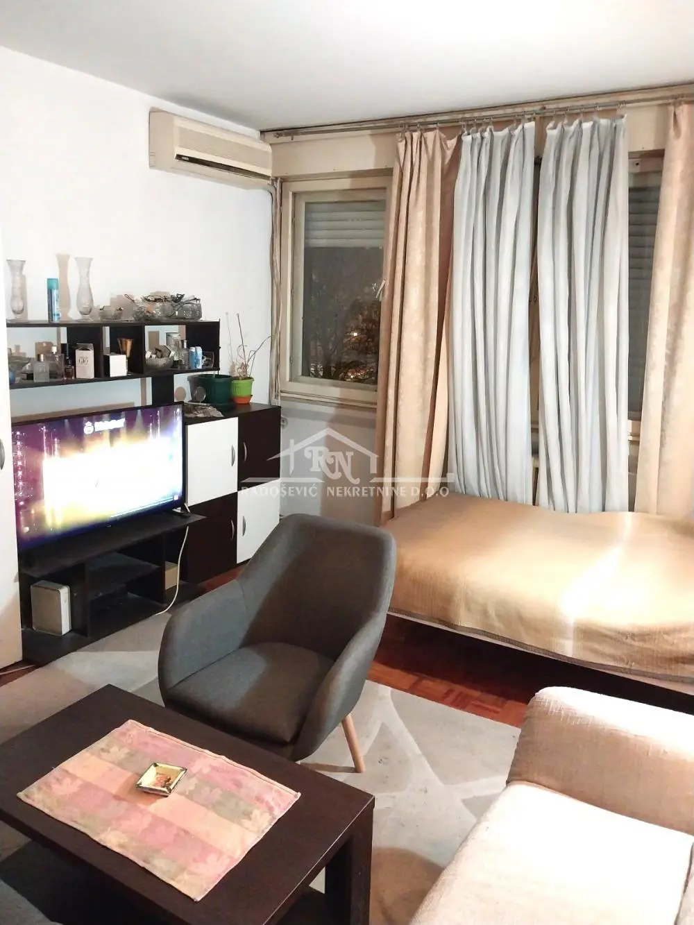 Beograd Voždovac Dvosoban stanovi 155000 evra 