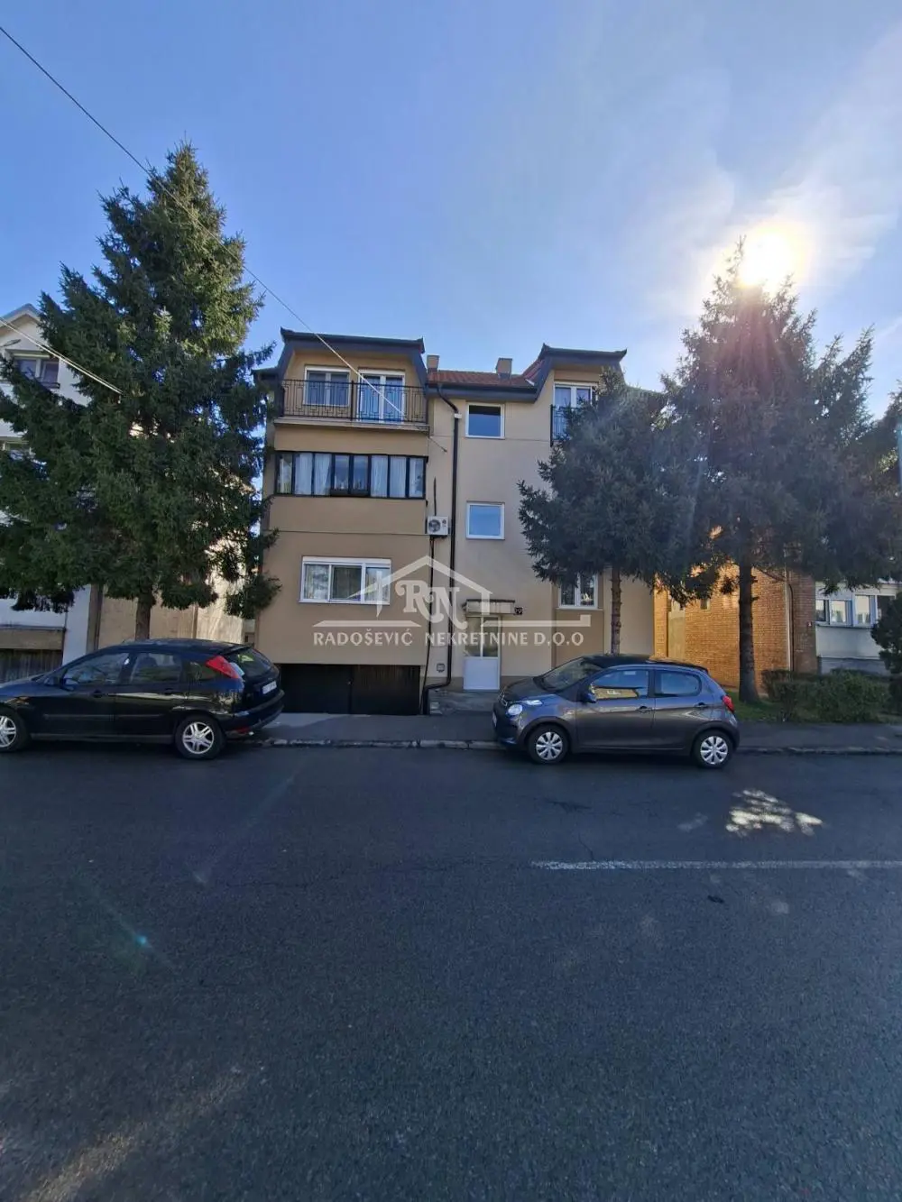 Beograd Zemun Dvosoban stanovi 142000 evra 