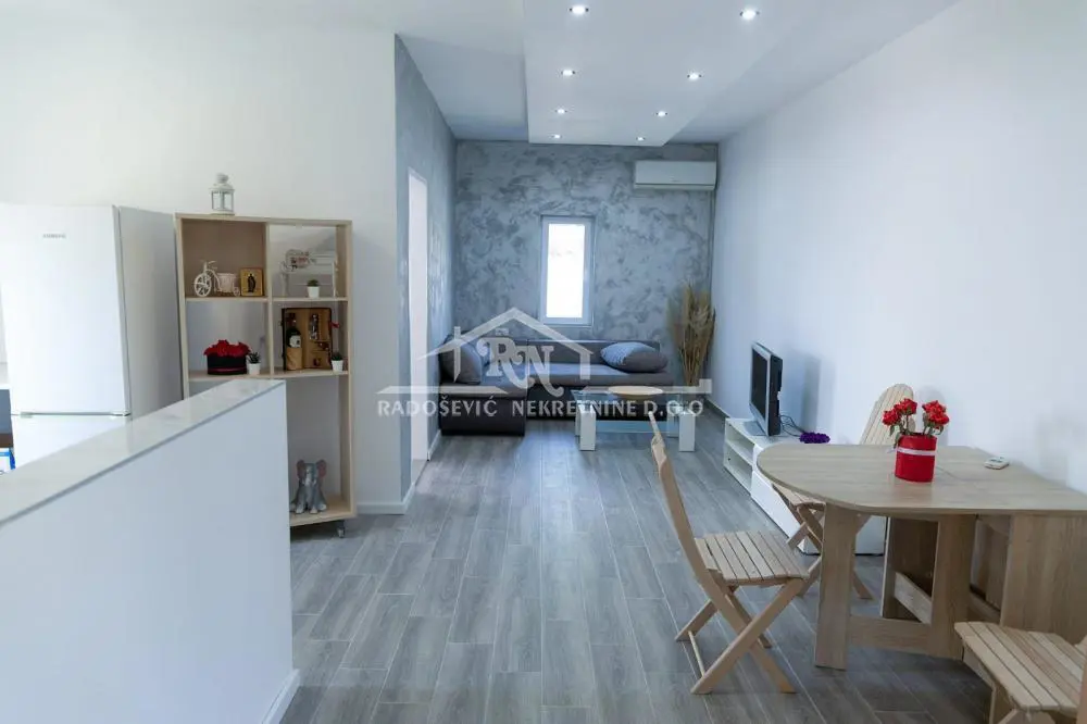 stanovi Beograd Miljakovačko brdo Trosoban 