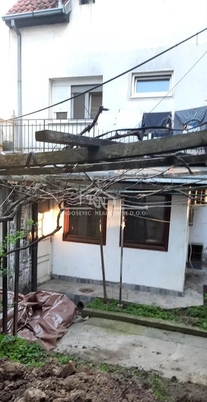 Beograd Vračar Jednoiposoban stanovi 160000 evra 