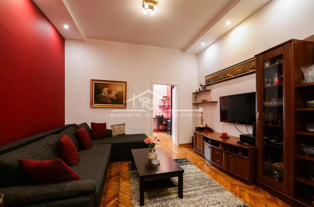 Trosoban stanovi Vračar Vračar lokacija 320000 evra 