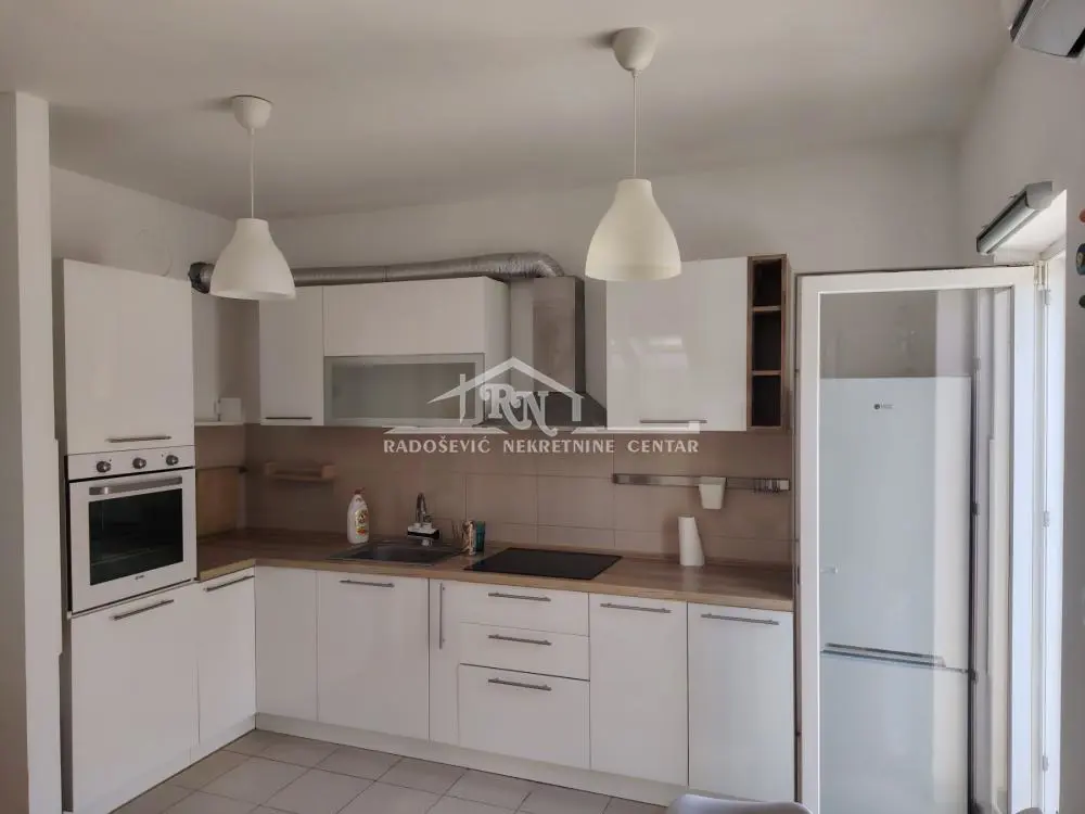 Jednoiposoban stanovi Palilula Višnjička banja 175000 evra 