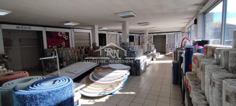 poslovni prostor Zemun Muhar 3300 evra 