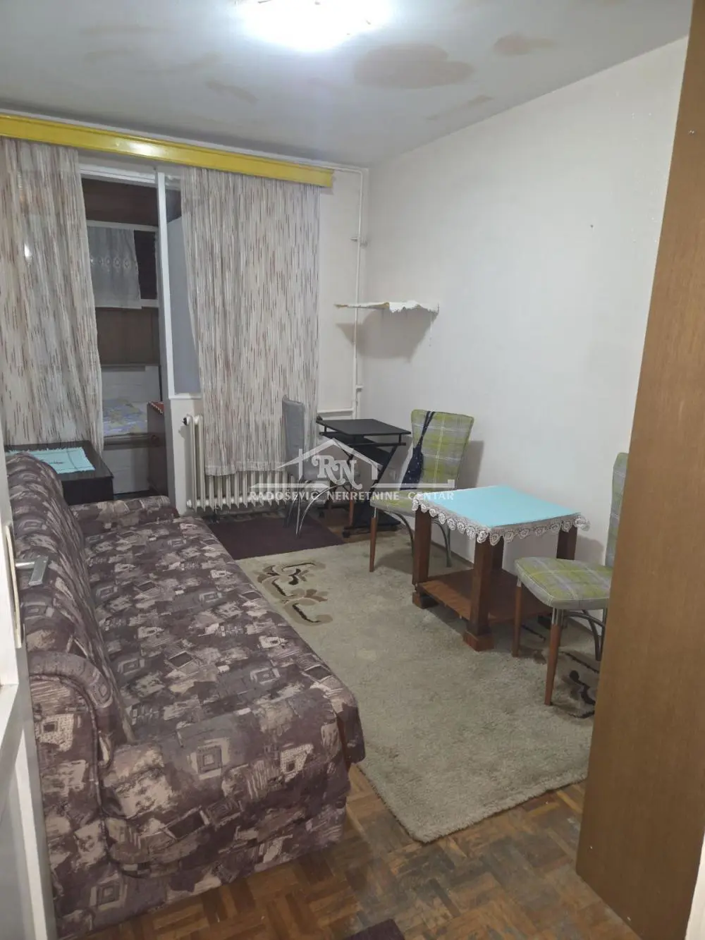 Dvosoban stanovi Zvezdara Cvetkova pijaca 350 evra 