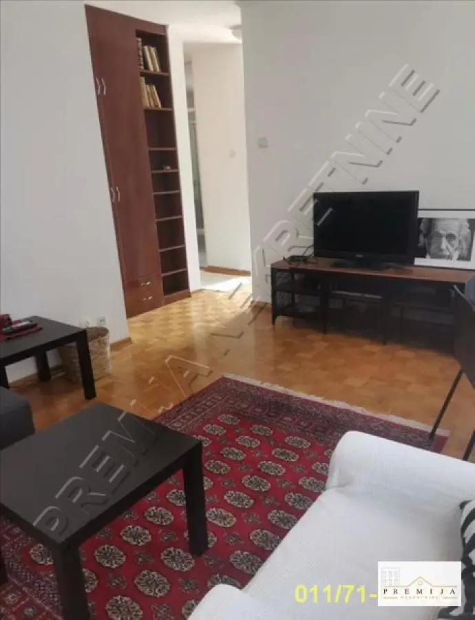  uknjizeni Dvosoban stanovi Vračar Neimar 700 evra 