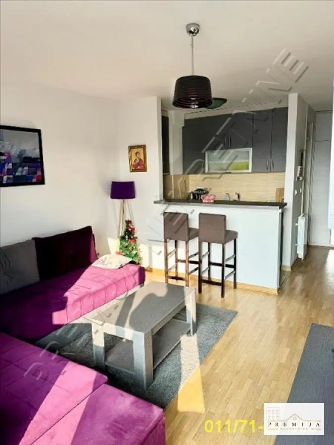 Beograd Zvezdara Jednoiposoban stanovi 650 evra 