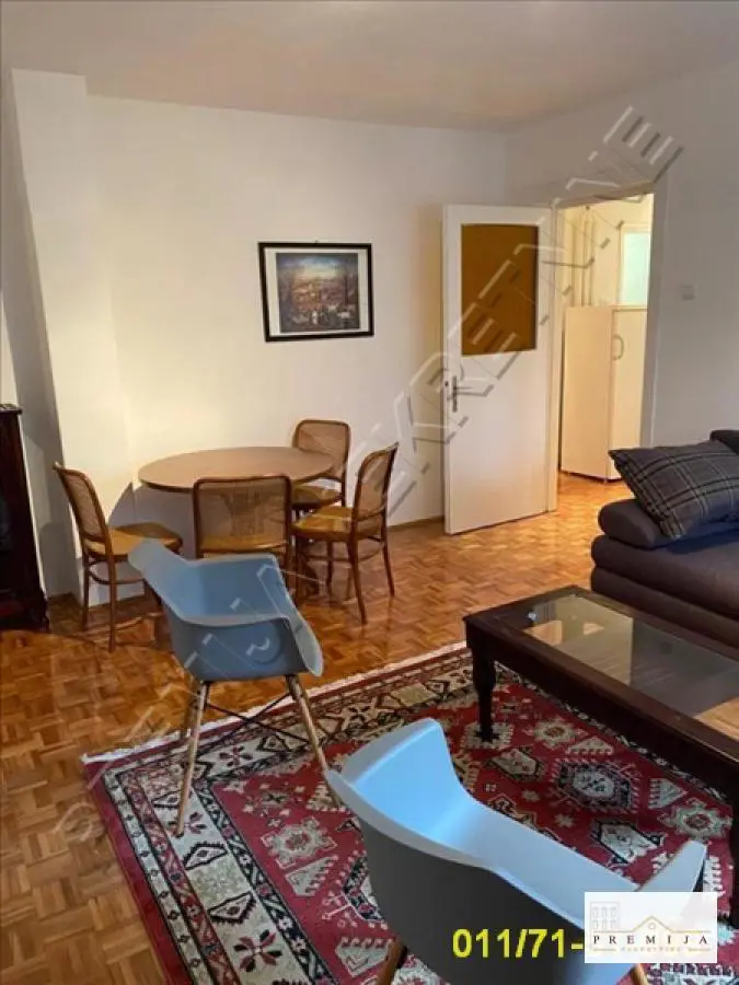 Beograd Zvezdara  uknjizeni Dvosoban stanovi 600 evra 