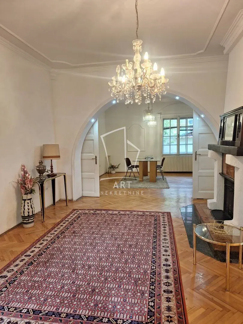 kuće Rakovica Košutnjak 1200 evra 