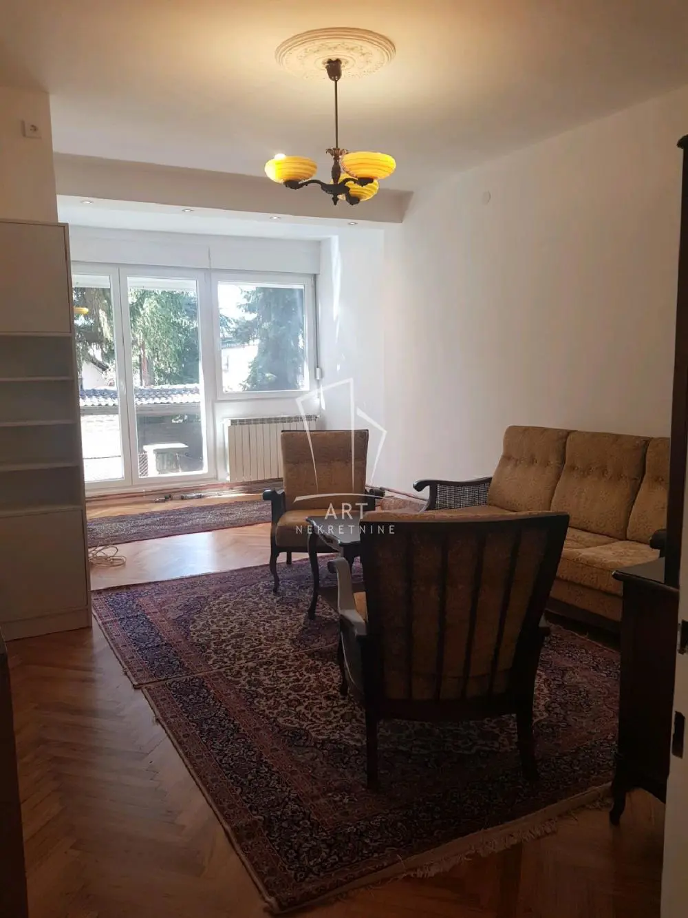 Beograd Savski venac poslovni prostor 700 evra 