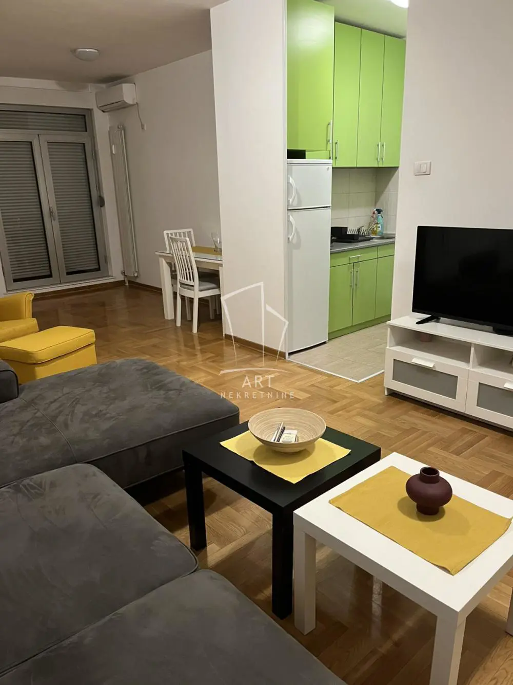 Beograd Zvezdara Dvosoban stanovi 700 evra 