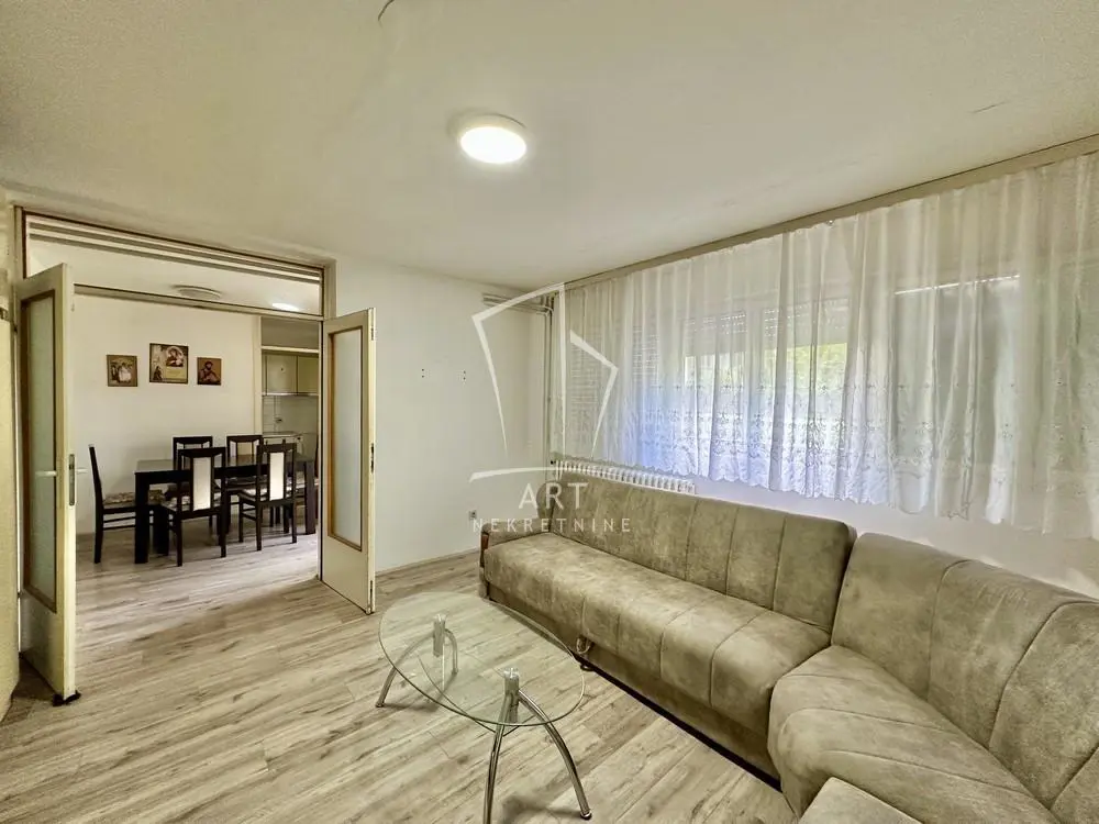 Beograd Zemun Dvosoban stanovi 125000 evra 