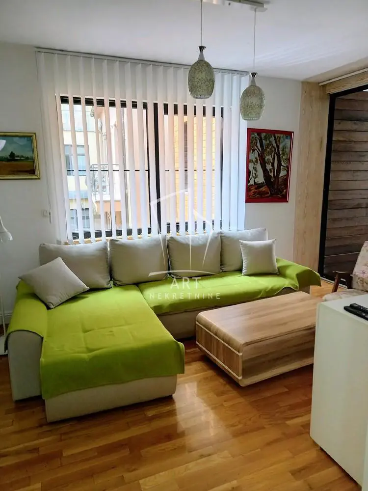 Trosoban stanovi Palilula Palilulska pijaca 260000 evra 