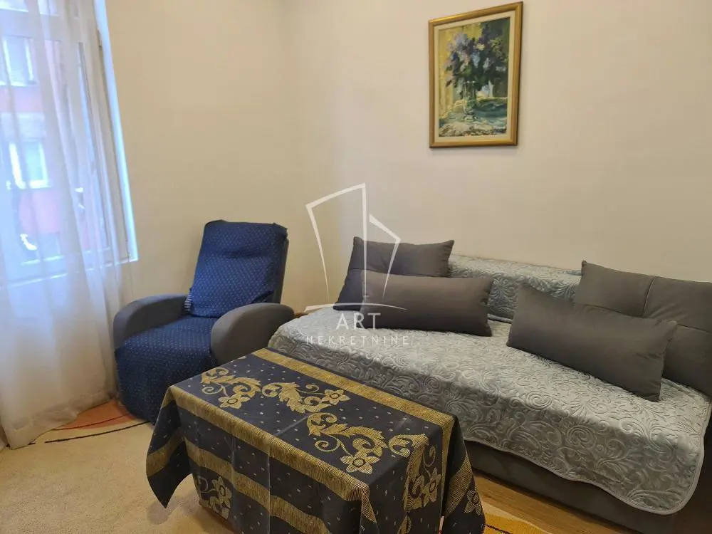Jednosoban stanovi Stari Grad Dorćol donji 450 evra 