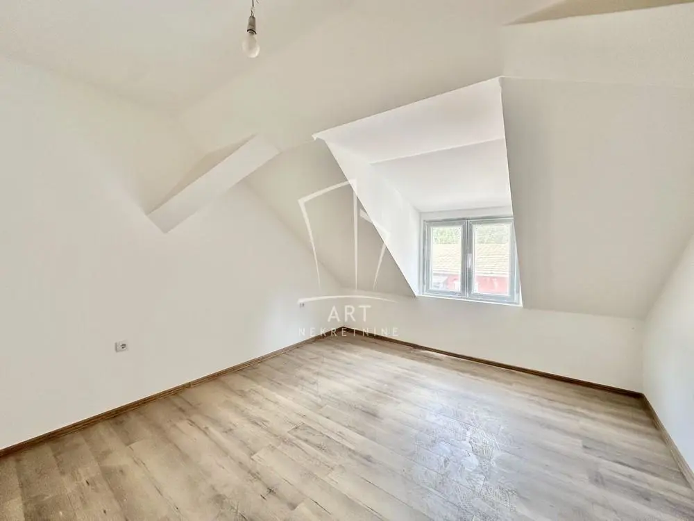 kuće Zemun Zemun centar 165000 evra 