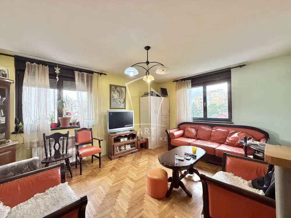 Beograd Zvezdara Trosoban stanovi 275400 evra 