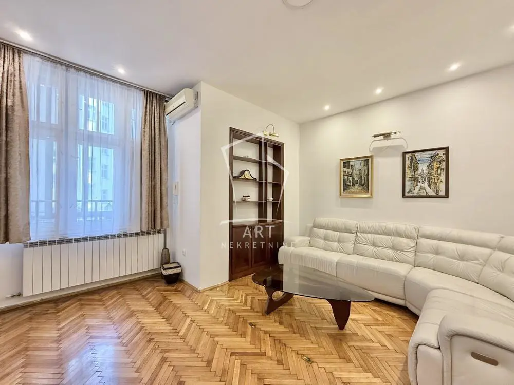 Beograd Stari Grad Troiposoban stanovi 1000 evra 