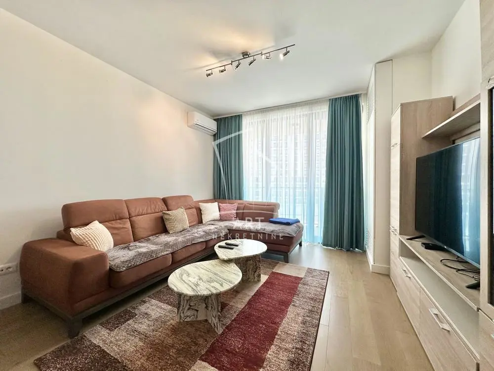 Beograd Savski venac Trosoban stanovi 1500 evra 